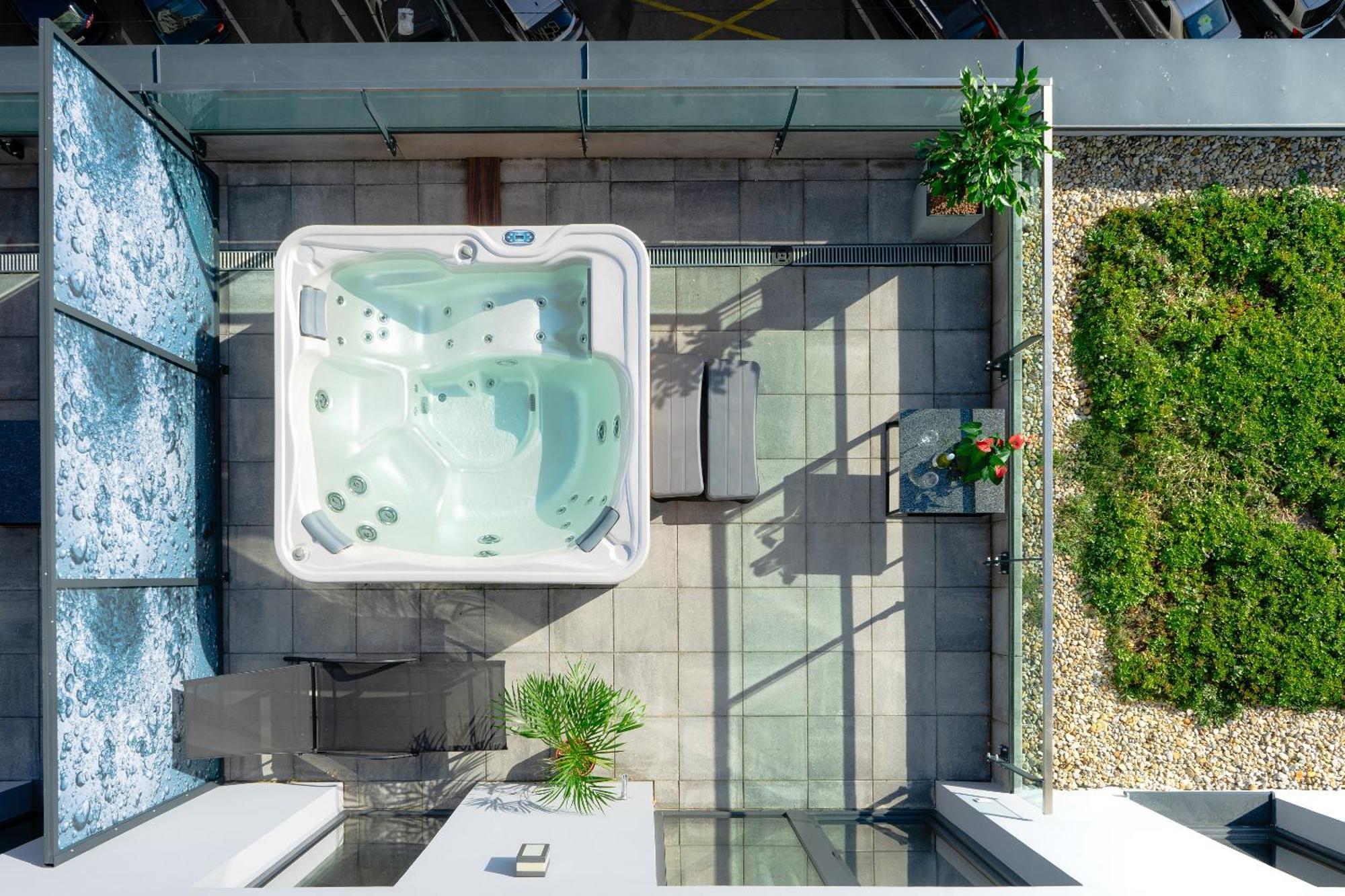 Onyx Luxury Budapest Exteriör bild