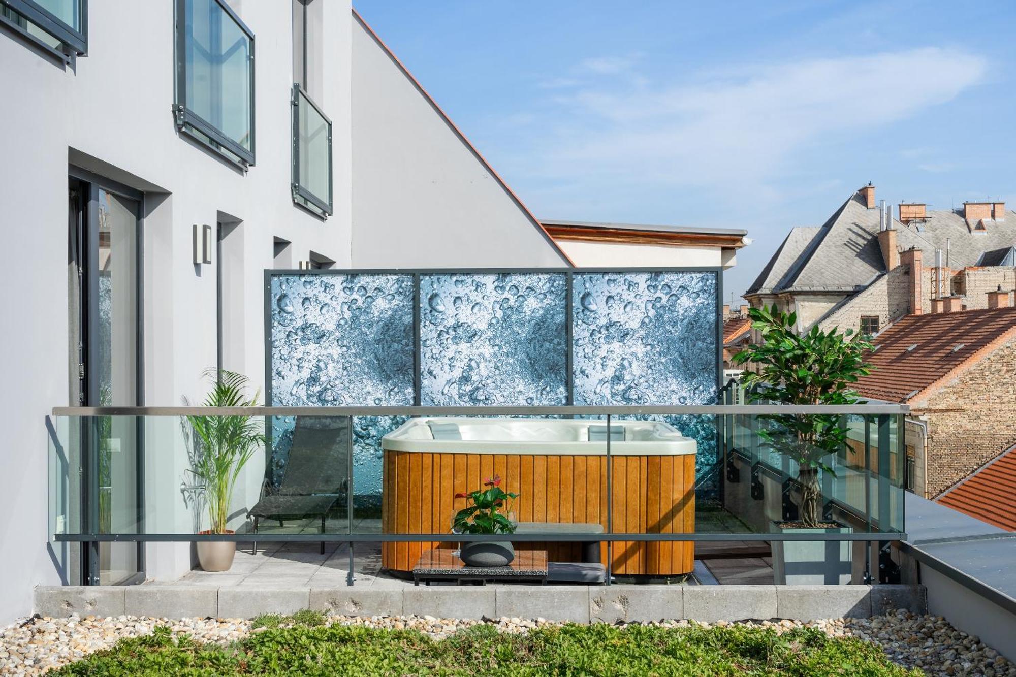 Onyx Luxury Budapest Exteriör bild