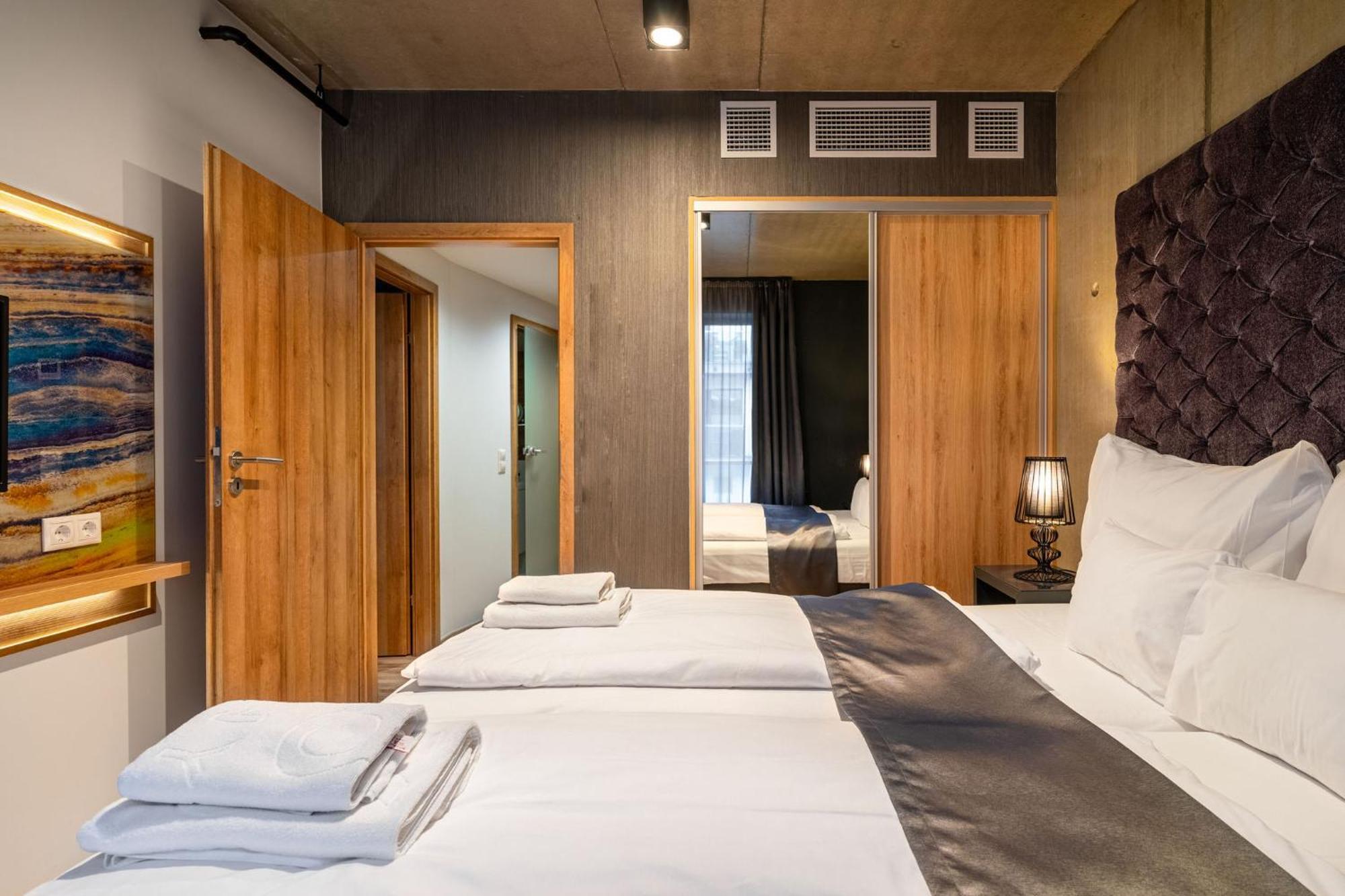 Onyx Luxury Budapest Exteriör bild