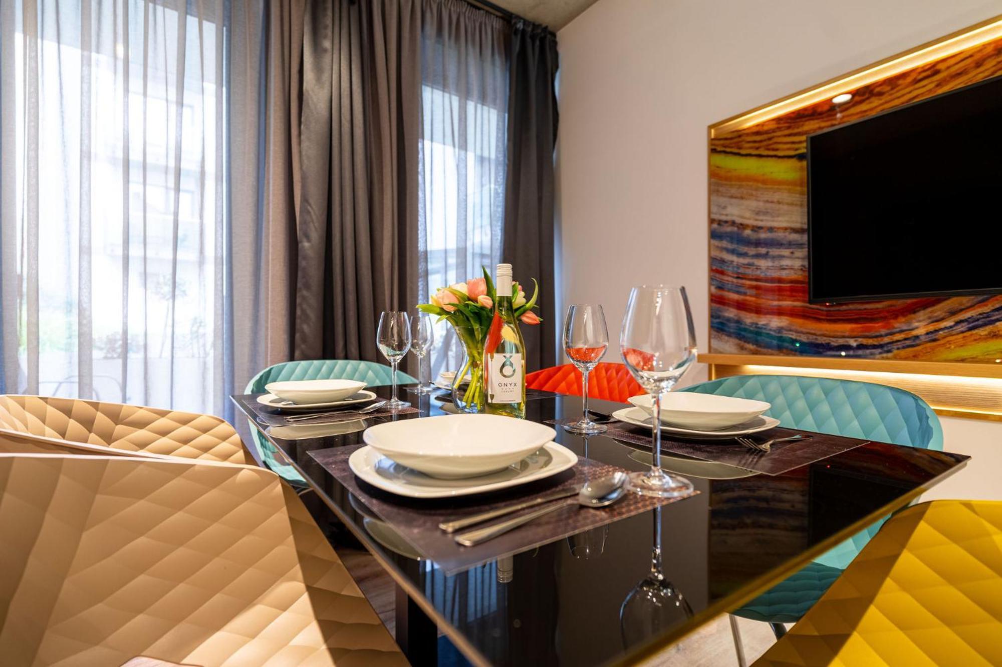 Onyx Luxury Budapest Exteriör bild