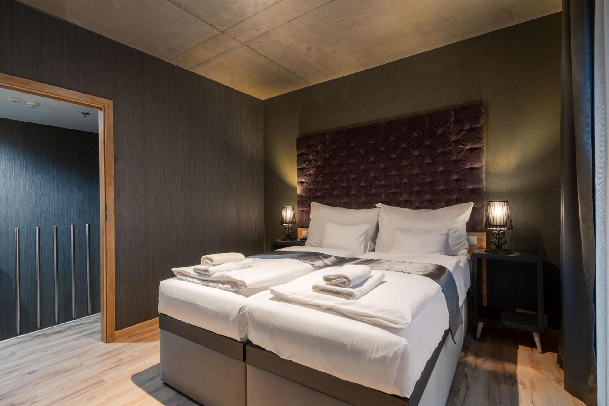 Onyx Luxury Budapest Exteriör bild
