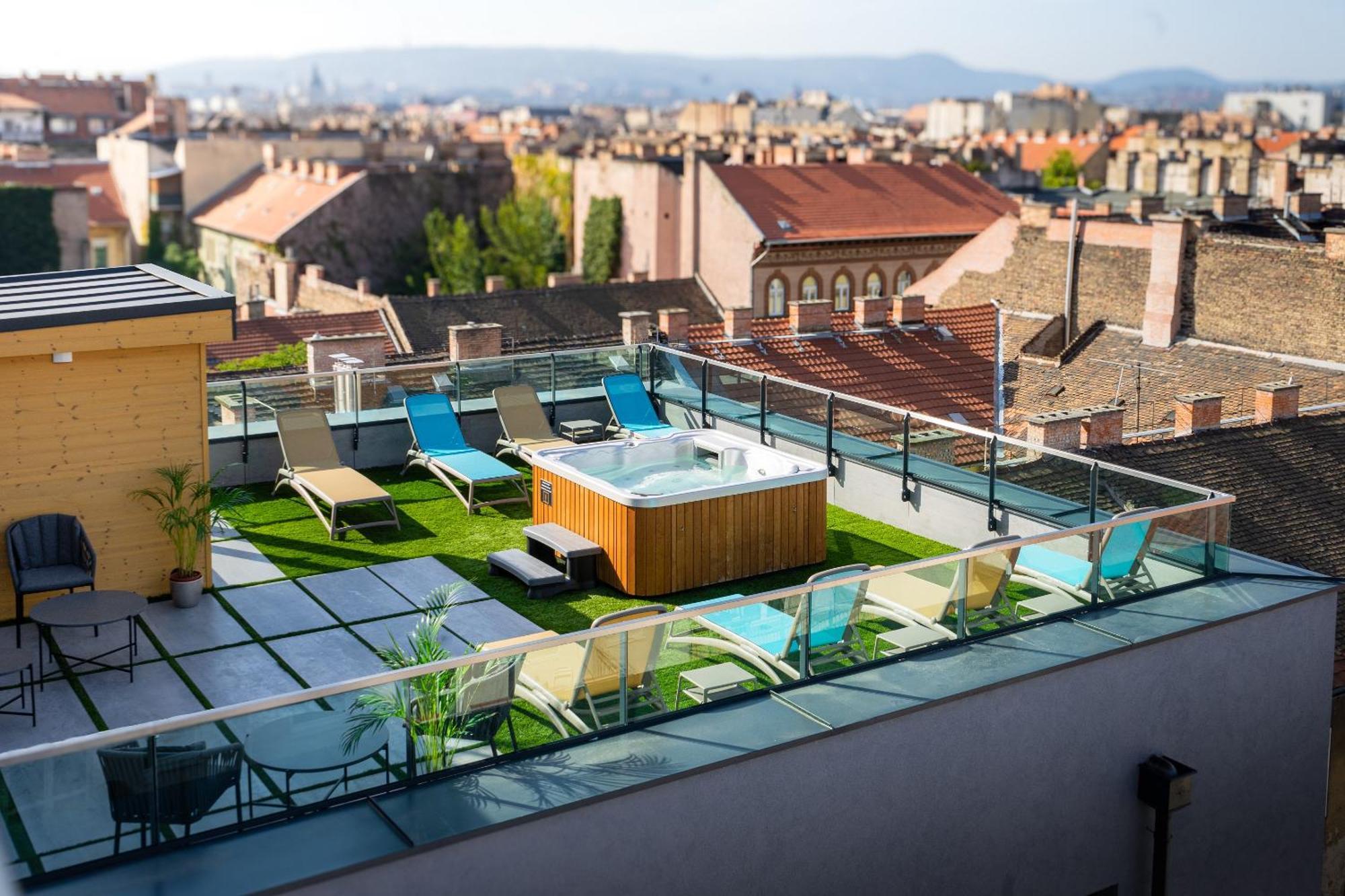 Onyx Luxury Budapest Exteriör bild