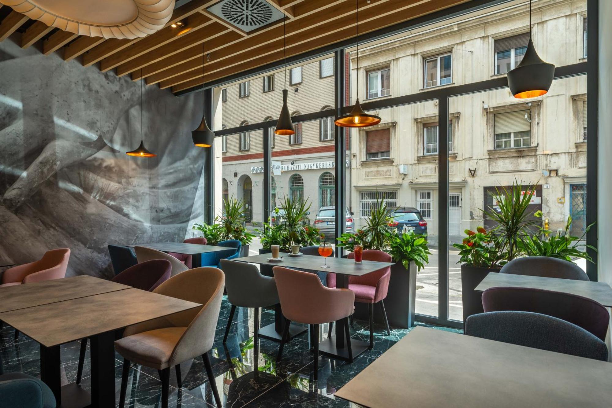 Onyx Luxury Budapest Exteriör bild